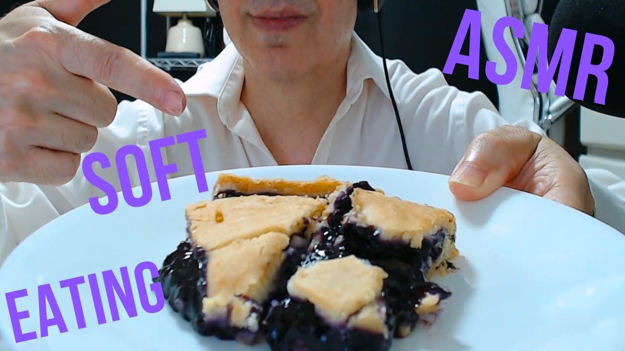ASMR BLUE BERRY PIE EATING SOUNDS.🥧🥱Eating Show.