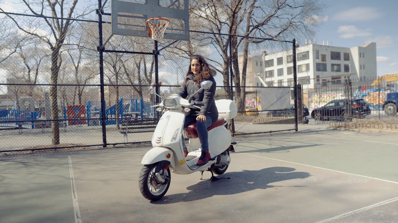 Meet the Riders | Episode 20 | Barbara and her Vespa Sprint 150