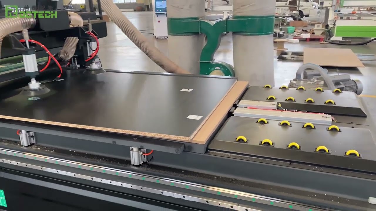 Auto nesting CNC for cabinet with auto labeling function