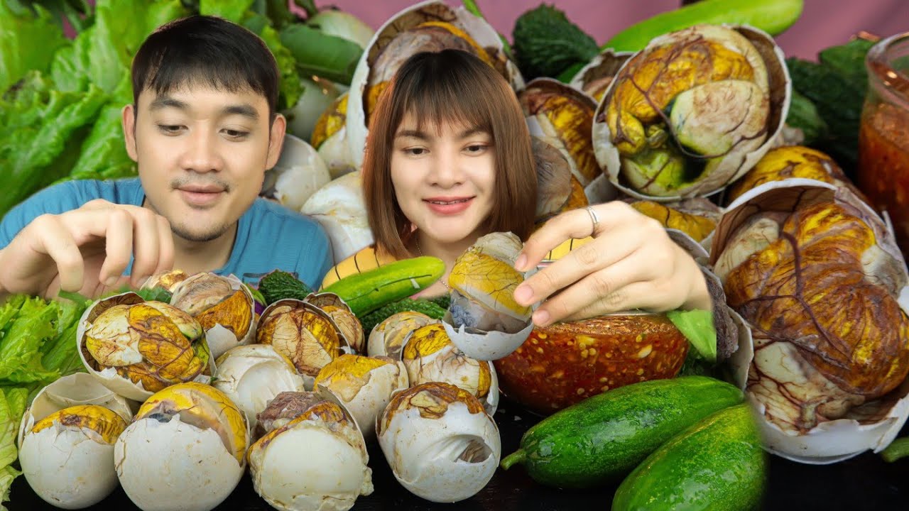 กินไข่ลูกเป็ด ไข่ฮ้างฮัง ครั้งแรกของตั้ม น้ำจิ้มทำเอง แกล้มผักแซ่บคักพี่น้อง| ตั้มมี่Channel
