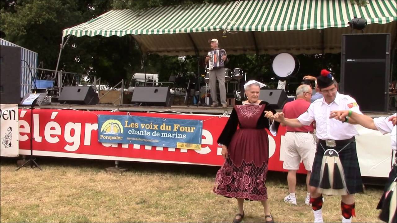 Fête des battages à Baden - Francis Le Pipec - 3 août 2014
