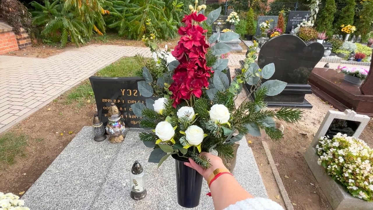 Ein Blumenstrauß fürs Grab für 15 Euro