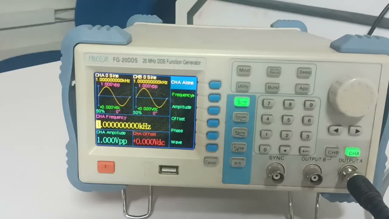 Analog link experiment of Fibre Optics Communication