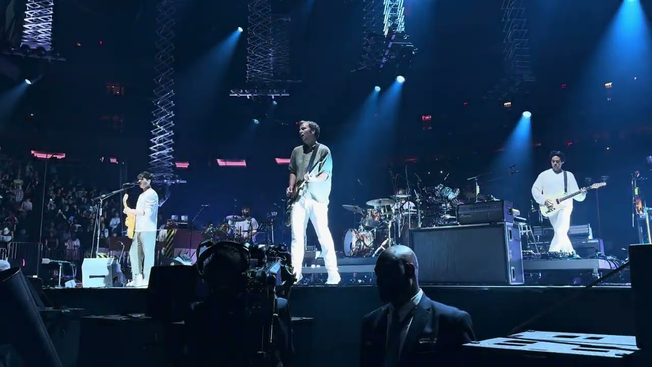 Vampire Weekend - Ice Cream Piano 6/10/24 | Madison Square Garden