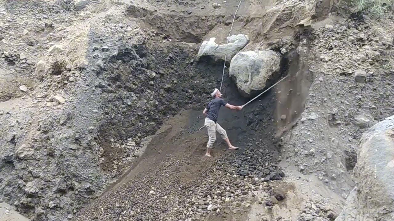 stupid action..!!! how to collapse a very dangerous cliff
