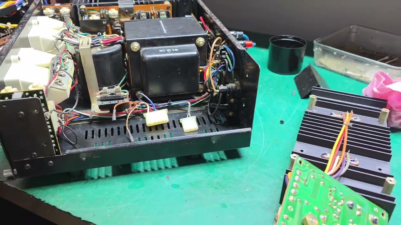 Untitled 288 - Marantz 140
