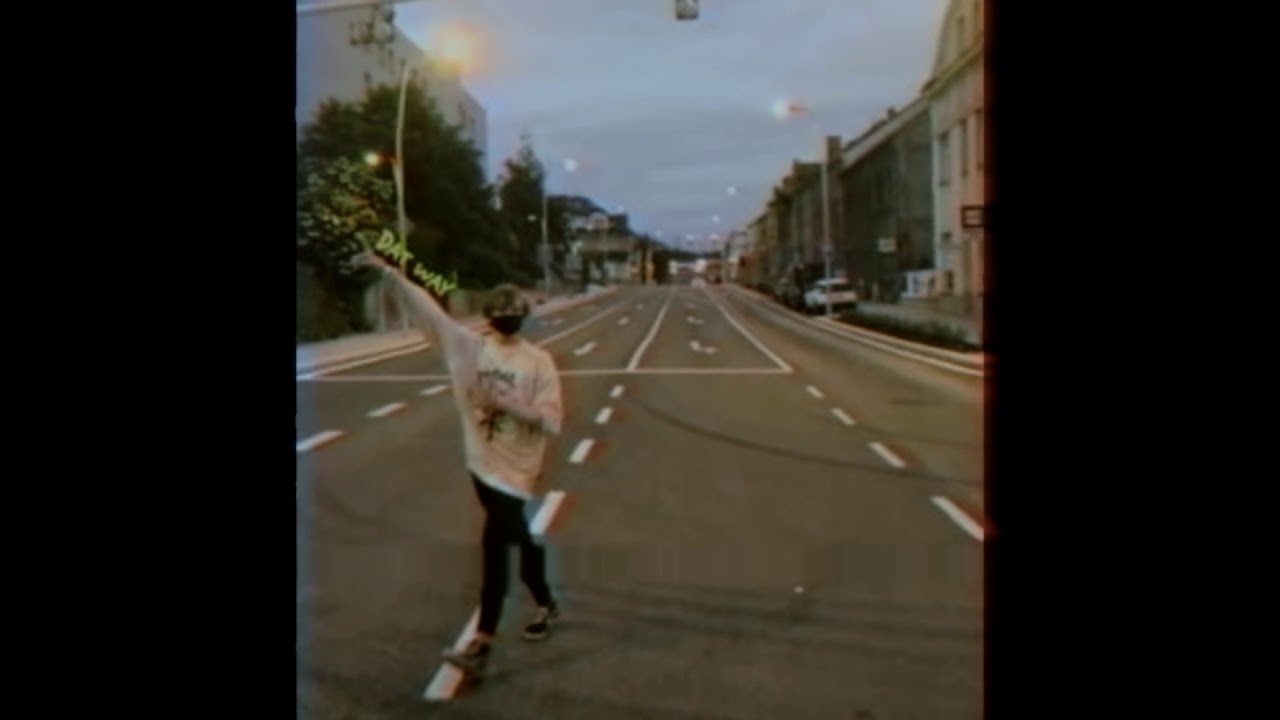 Totally Nothin - badstav