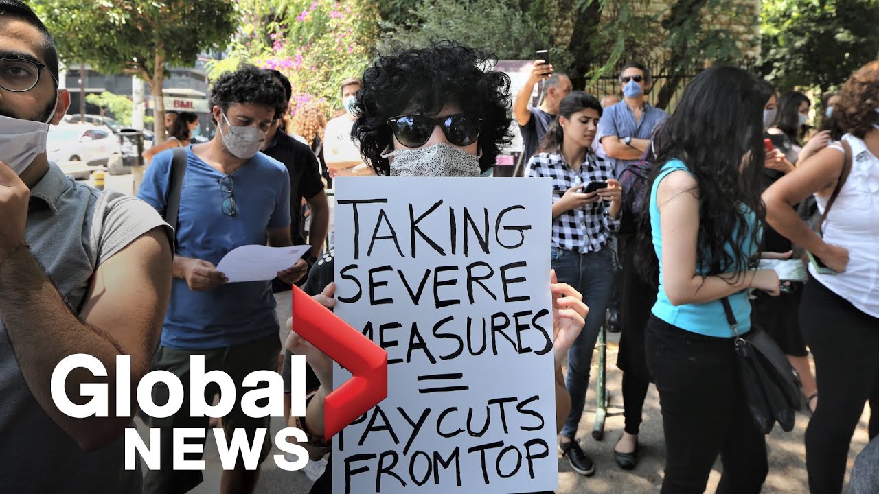 Economic crisis plunges half of Lebanon into poverty