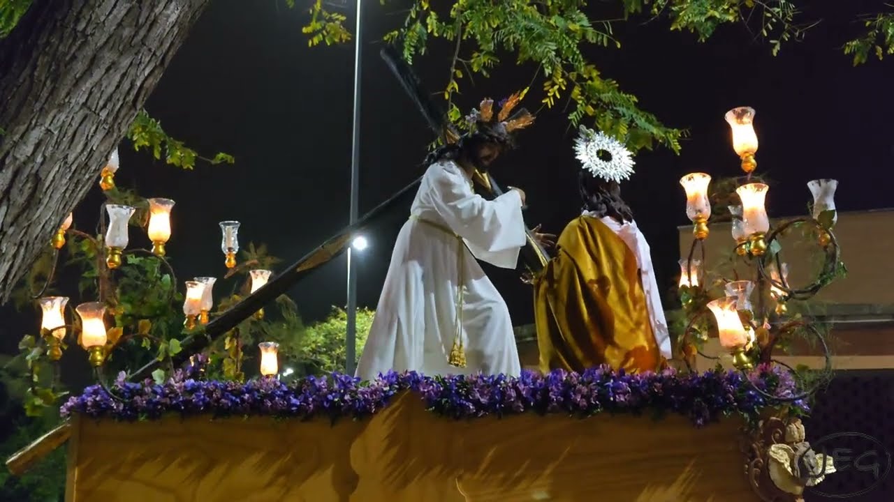 Salida Procesional de la Asociación Juvenil de Nuestro Padre Jesús del Consuelo Jerez 2024