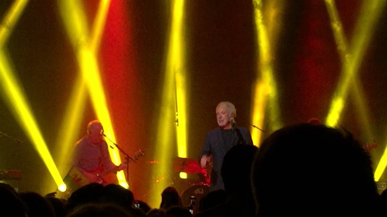 Tom Jones - Delilah - Surfer Version - The Forum - Melbourne 24 Sep 2014