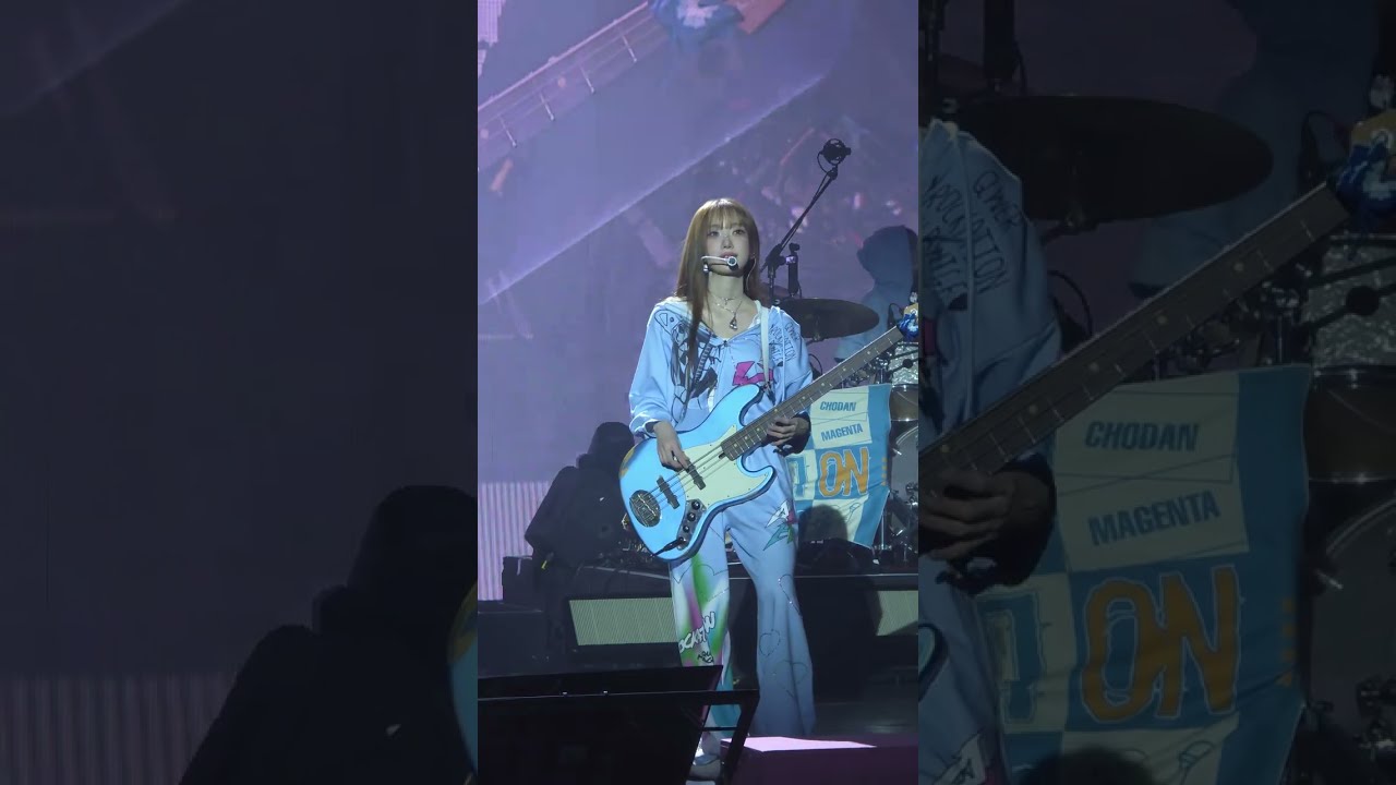 260215 QWER Magenta Fancam - Free-Dumb @ 1ST WORLD TOUR ＜ROCKATION＞ in TAIPEI