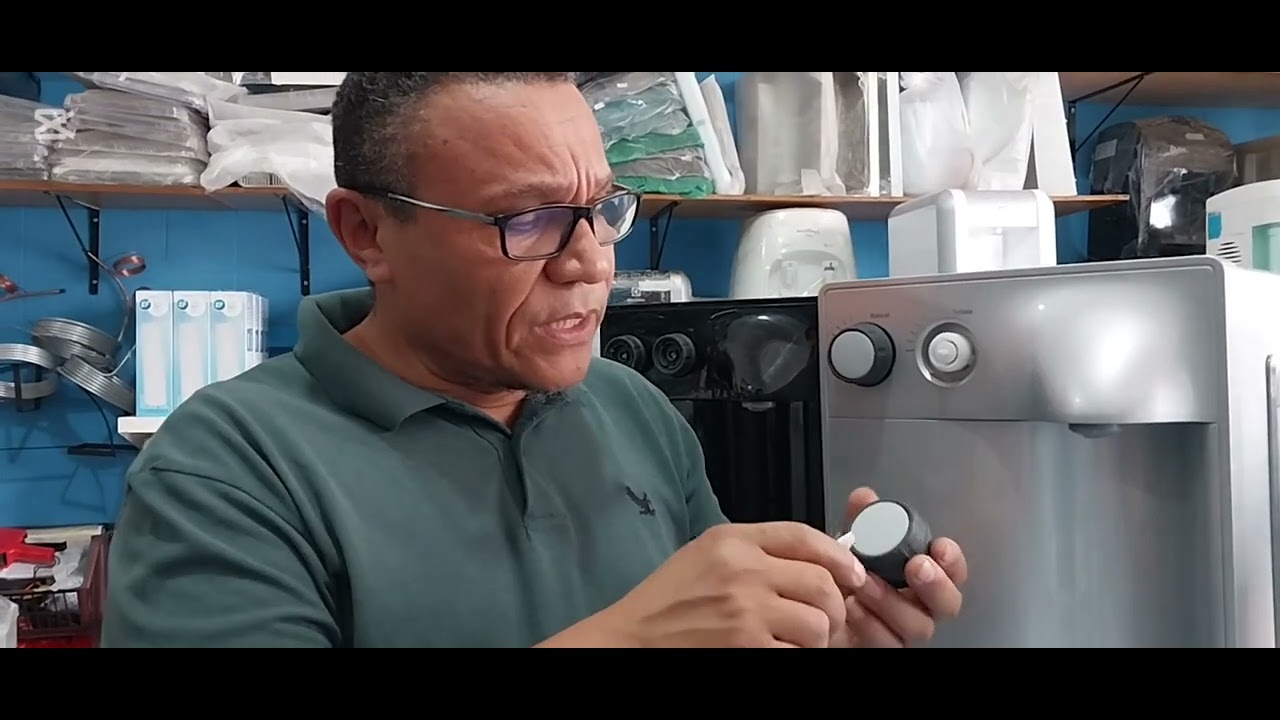 PURIFICADOR SOFT EVEREST  COM VAZAMENTO BOTÃO