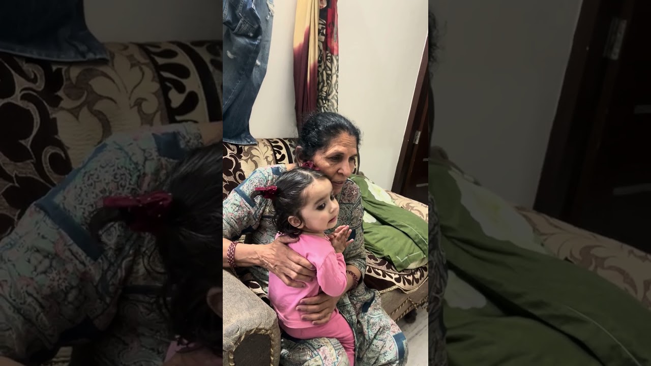 Grandmother and granddaughter 