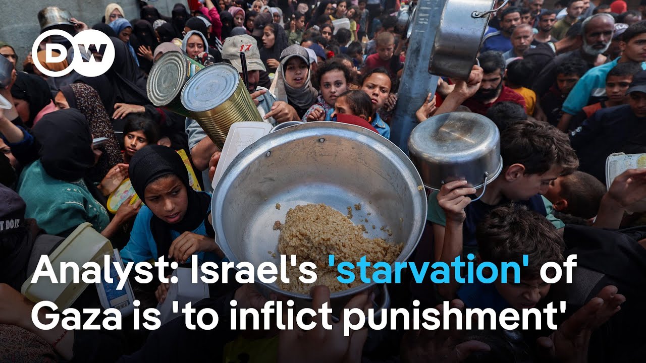 What are the setbacks to aid delivery in Gaza despite Israel letting a limited number of trucks in?