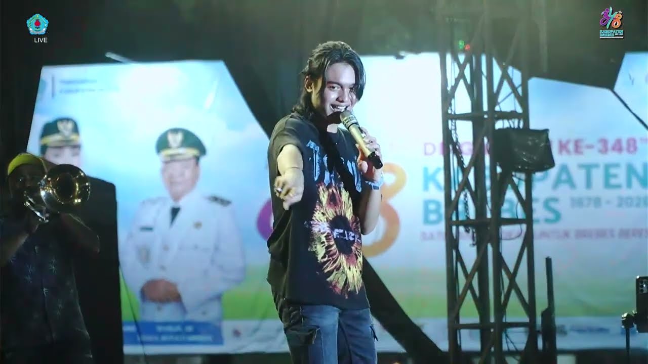 ISTANA BINTANG -  RESTU DUET AYAH HANDA CARLY- PUNCAK ACARA HUT BREBES KE 348 -  DI ALUN ALUN BREBES
