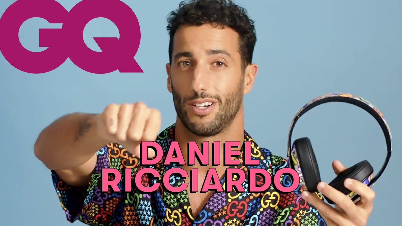 Les 10 Essentiels de Daniel Ricciardo (casque de course, eau de cologne et chemise de soirée) | GQ