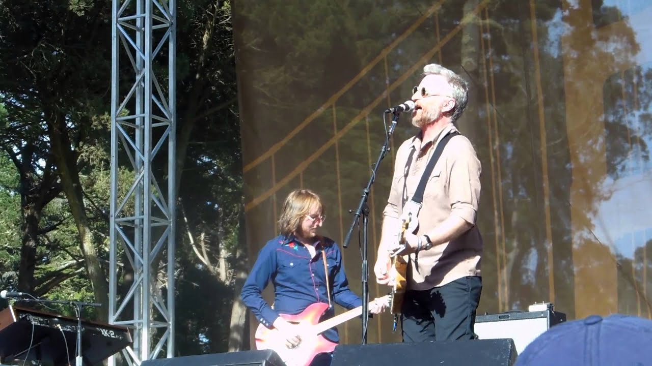 Billy Bragg - Waiting For The Great  Leap Forward