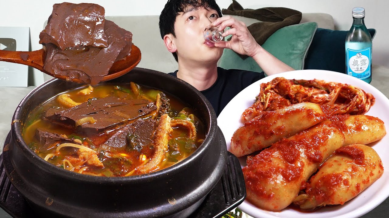 Похмельный суп с бычьей кровью! MUKBANG REALSOUND ASMR EATINGSHOW