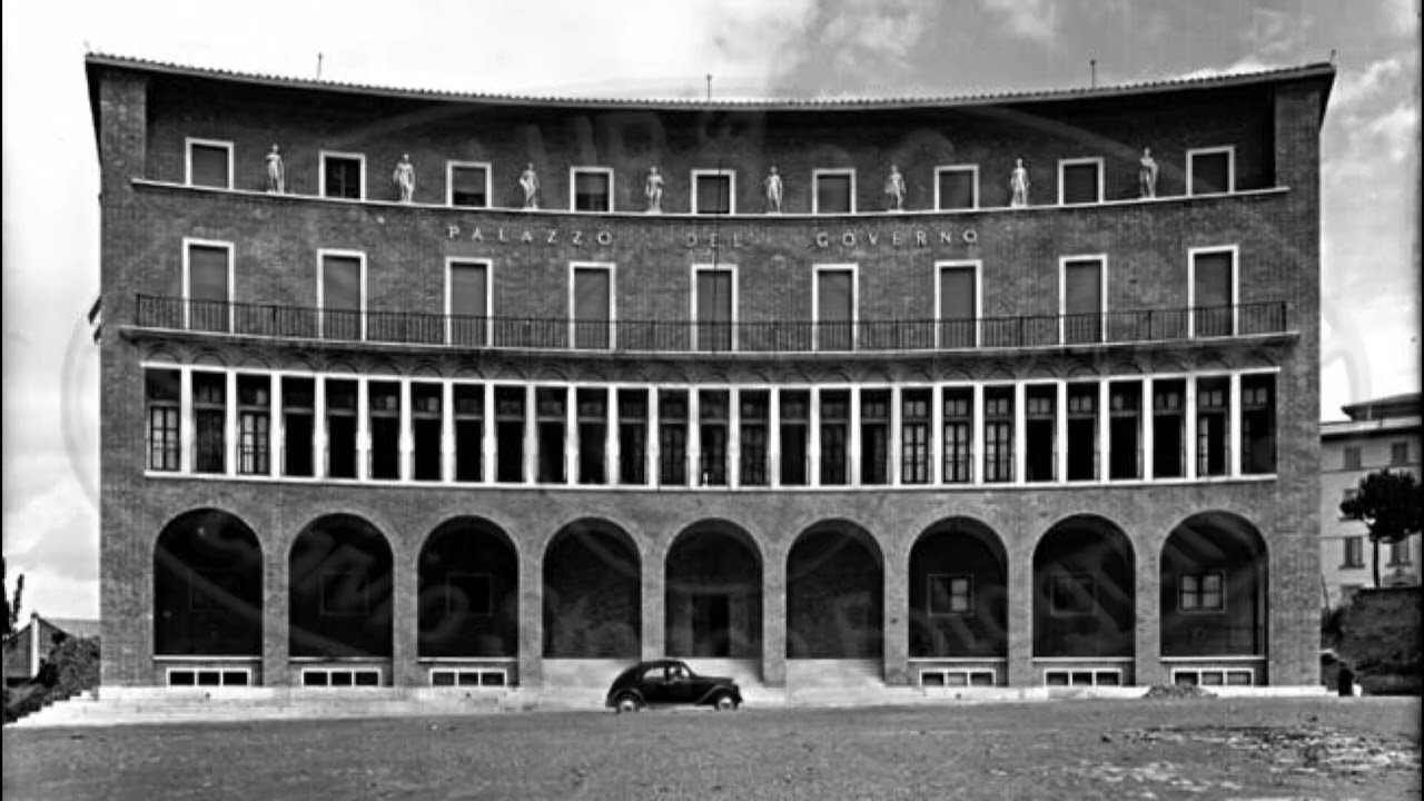 Un Viaggio nella Storia di Arezzo negli Anni '30