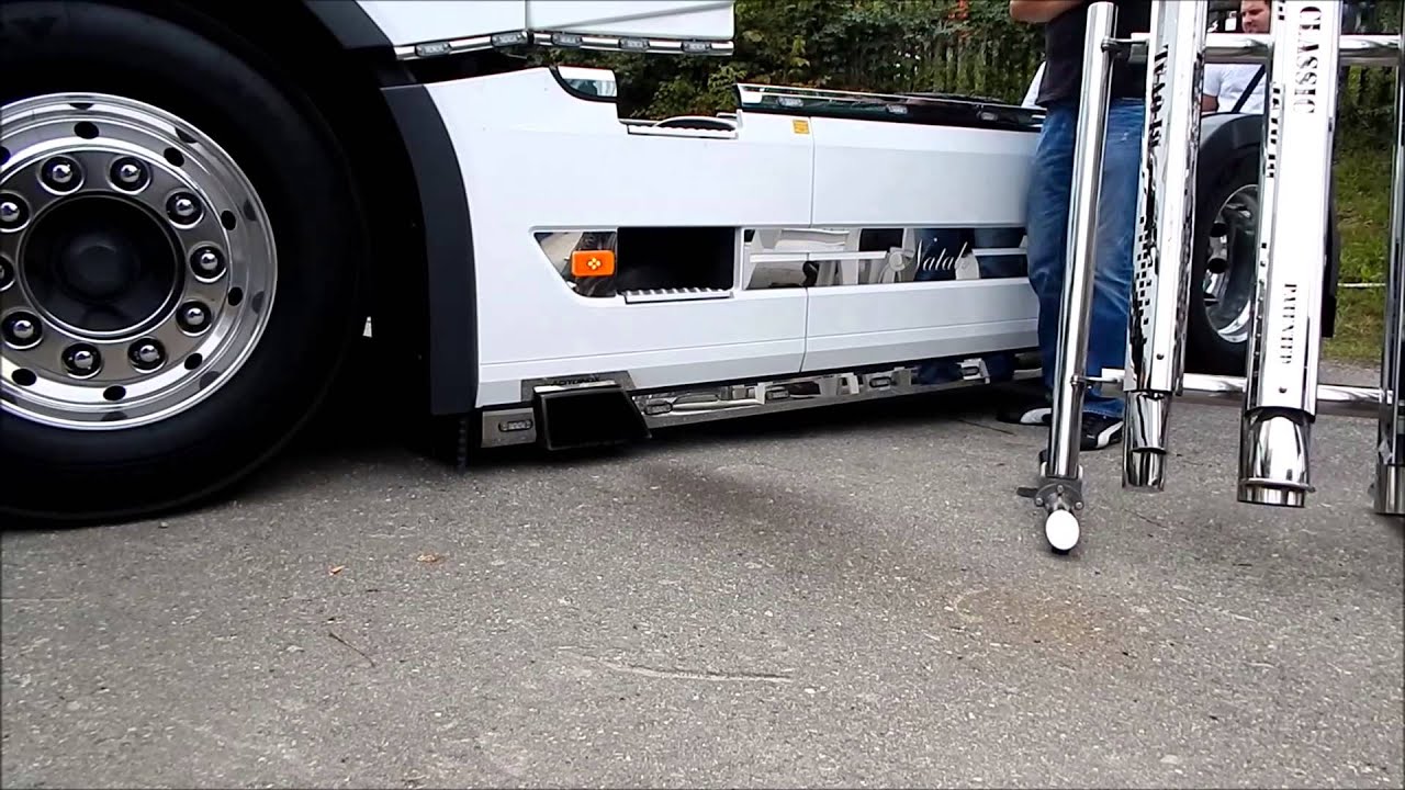Volvo FH 500 Euro6 Open pipe sound  - AcitoInox