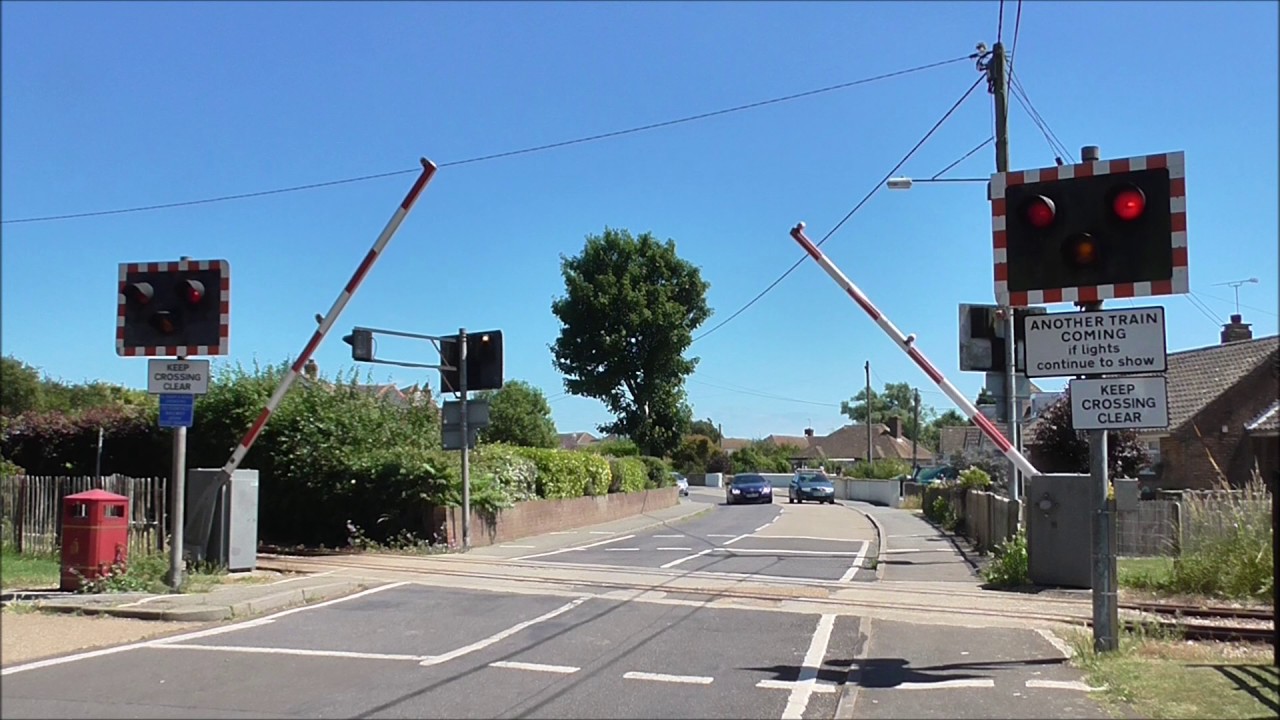 Dymchurch Level Crossing (St Mary's Road Crossing)