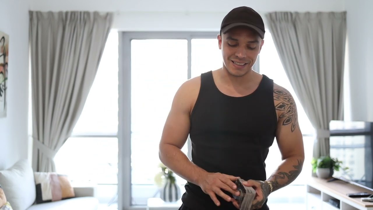 LEO: YOU ARE A MYSTERY & THEY ARE OBSESED  | EARLY NOV TAROT