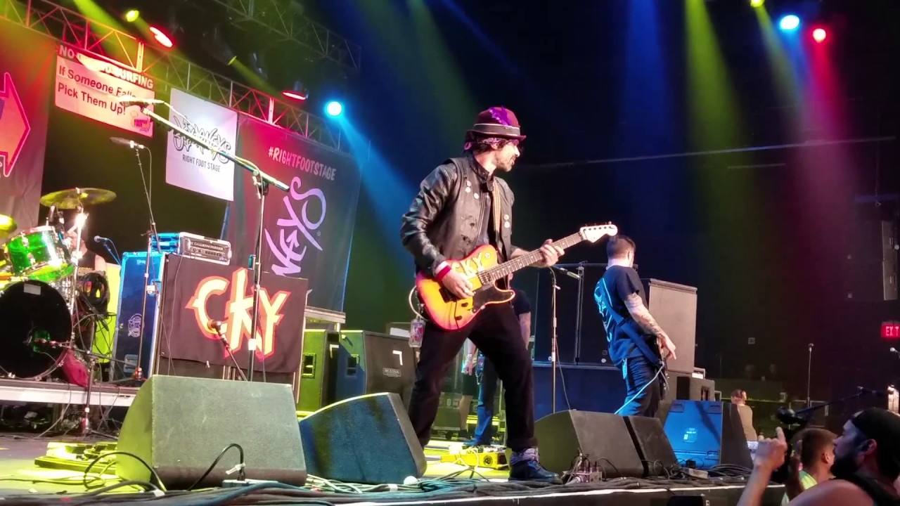 CKY - Flesh Into Gear (Live) Las Vegas Vans Warped Tour 2017