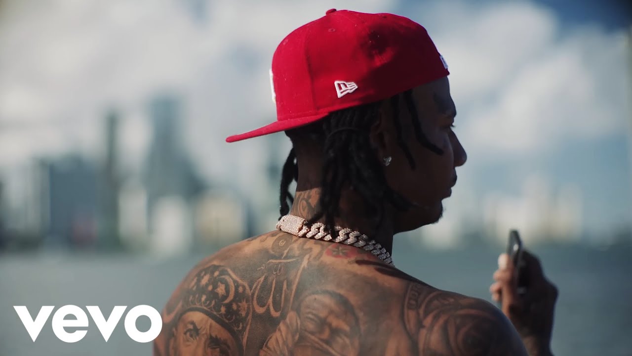Moneybagg Yo ft. Finesse2tymes - Trap A Lot [Music Video]