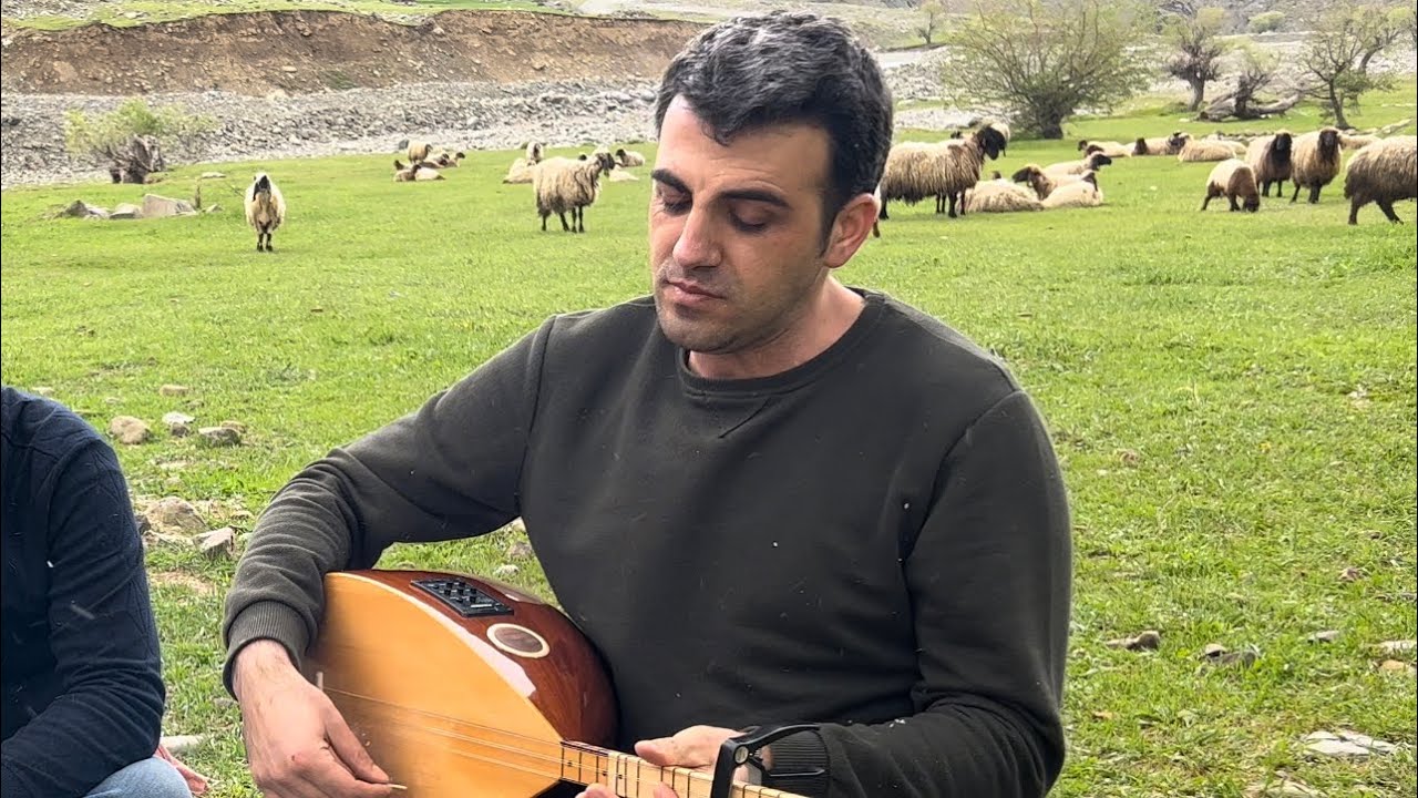 Karşıda Görünen Ne Güzel Yayla ~ Adem Fırat