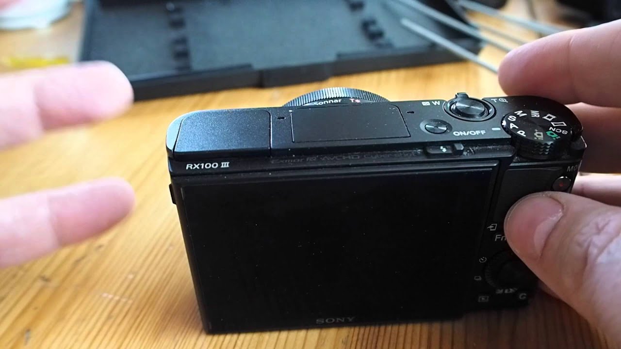 Sony RX100 Mark III Viewfinder Problem