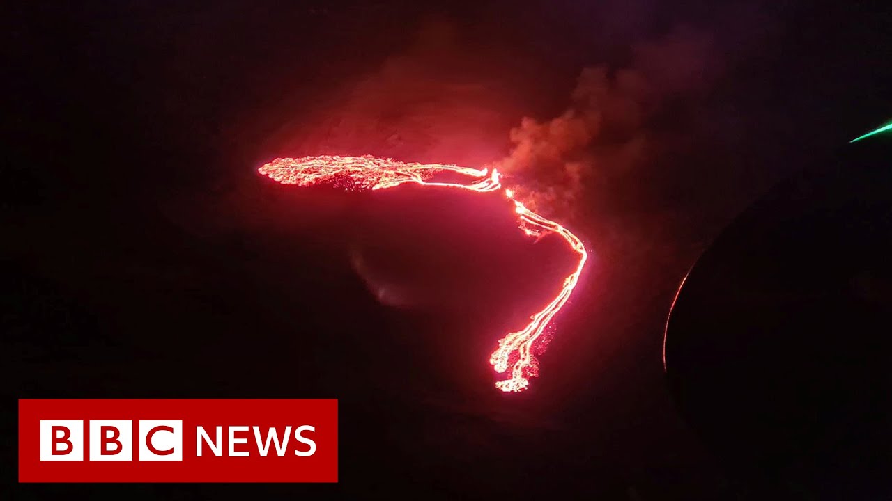 Icelandic volcano erupts near Reykjavik - BBC News