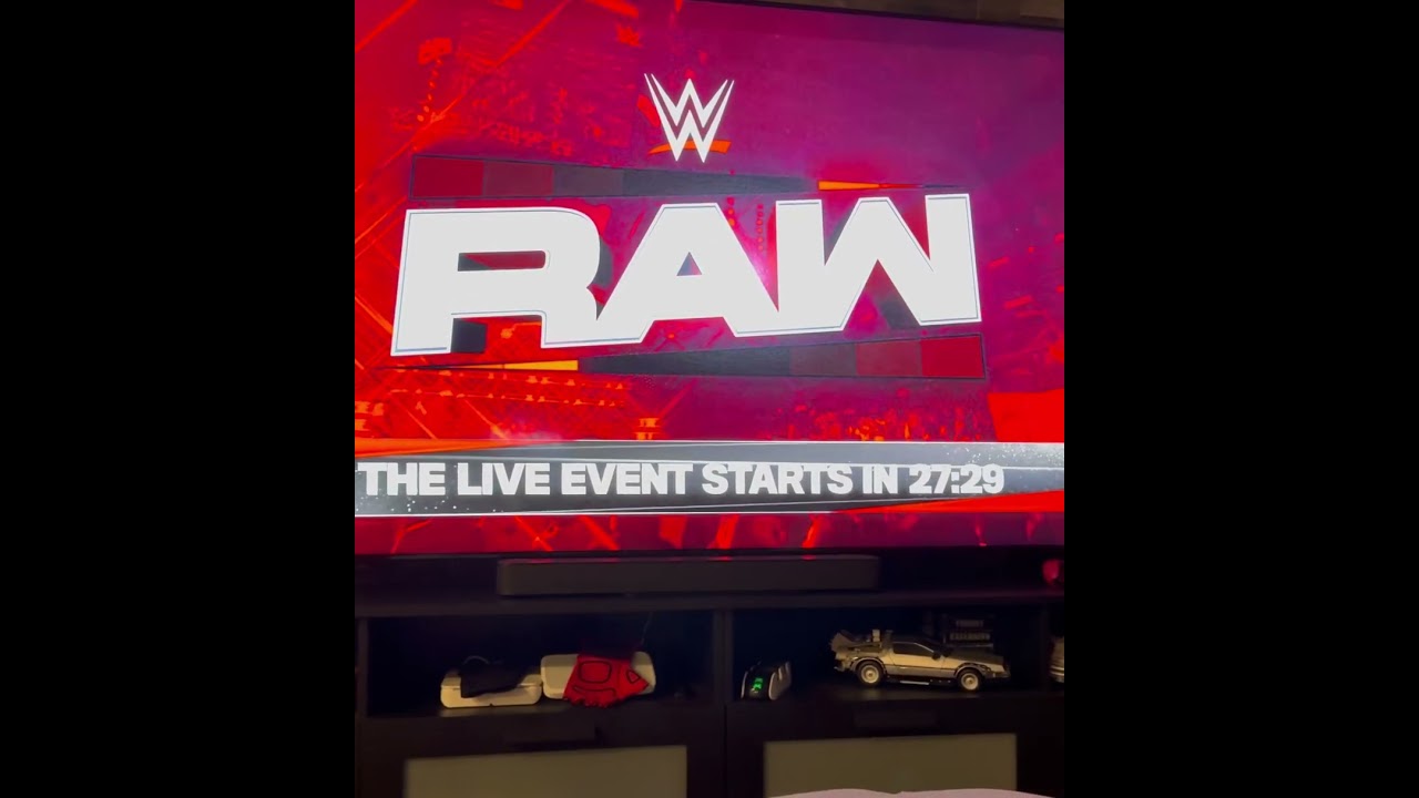 WWE Monday Night Raw Live on Netflix #wwe