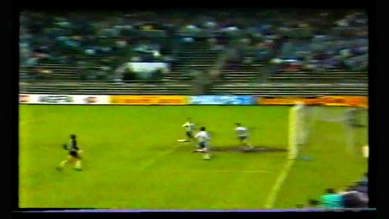 1988-89 At Madrid 6 - Espanyol 1. Cuatro goles de Baltazar