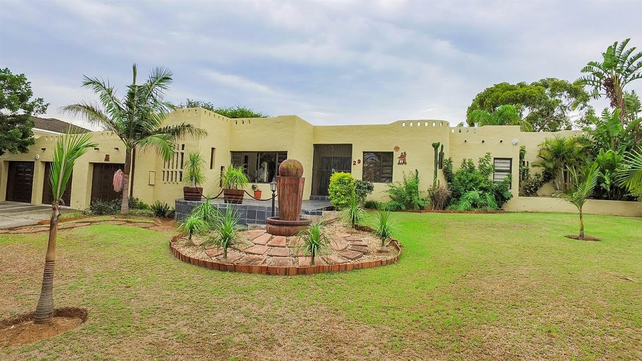 4 Bedroom House for sale in Eastern Cape | Uitenhage | Vanes Estate |