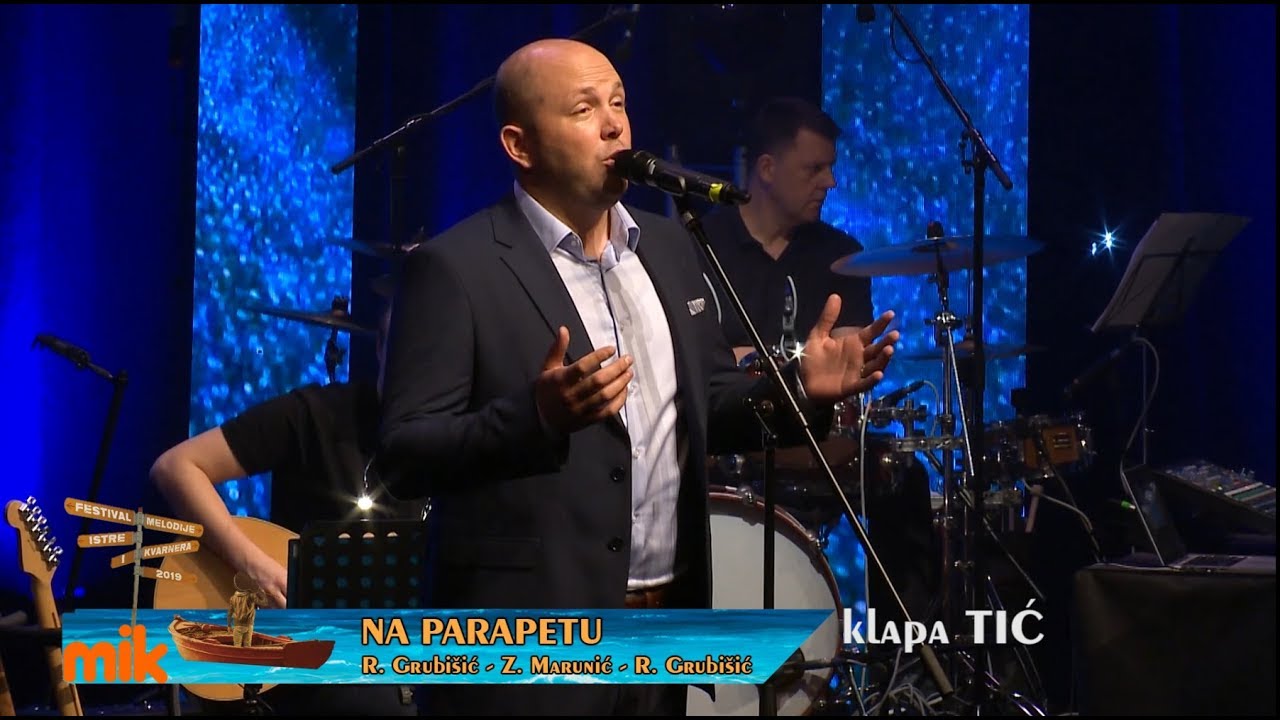 NA PARAPETU  - klapa Tić  (Robert Grubišić -  Zlatan Marunić  - R.Grubišić / I. Načinović)