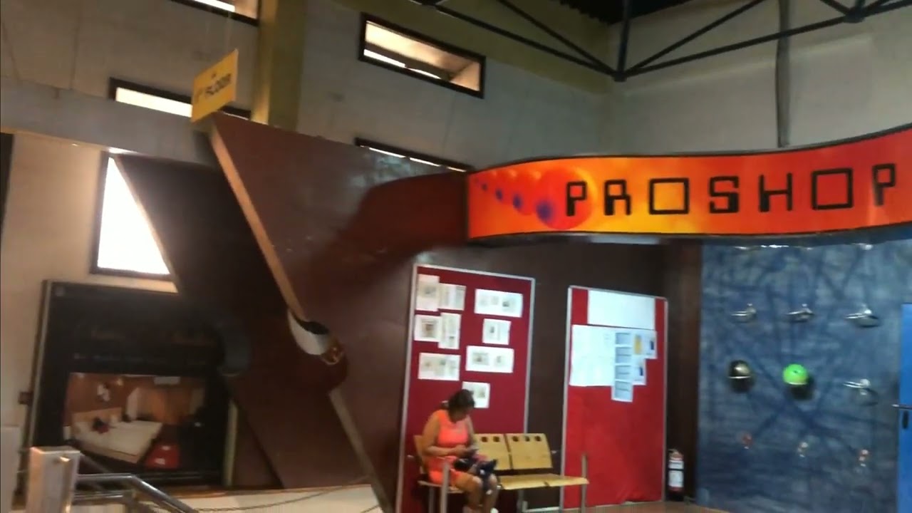 AMOEBA - CHURCH STREET | M G ROAD || BOWLING | ACTIVITY | GAMES | BANGALORE