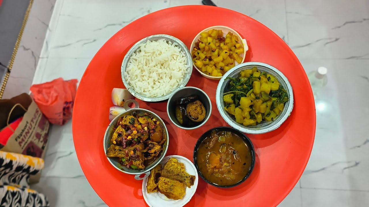 অনেক বছর পর আবার ফিরে এলাম ছোটবেলার স্মৃতি গুলোকে নিয়ে😊♥️😍