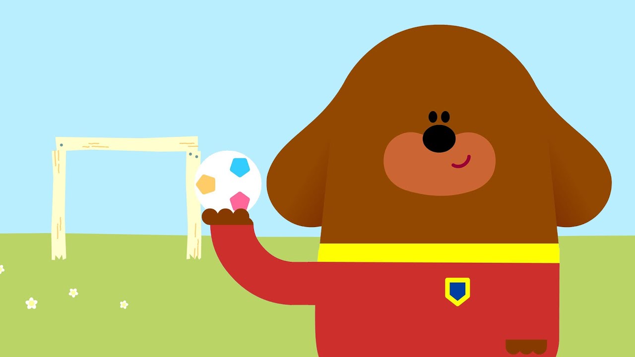 È l'ora del calcio! ⚽️ | Maratona di giochi e divertimento di 60 minuti | Hey Duggee Italiano