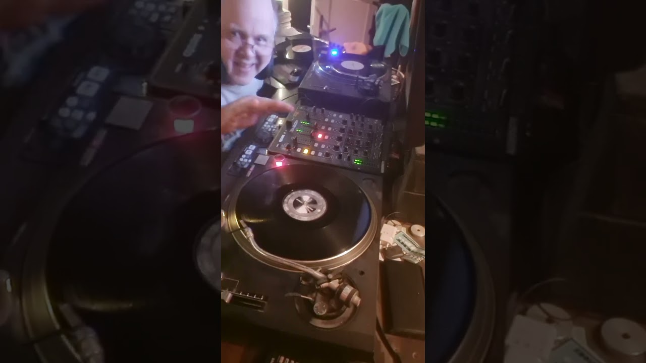 DJ Maximus 2000er Dance Classics