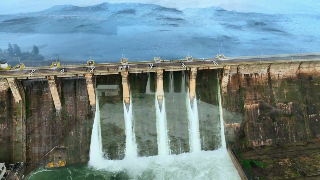 Embalse de Orellana, Cuando el agua escribe historia
