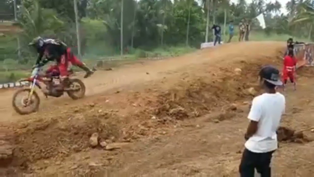 Angkasay category 😆 #ridingintandem #kauswaganmotoxcompetition