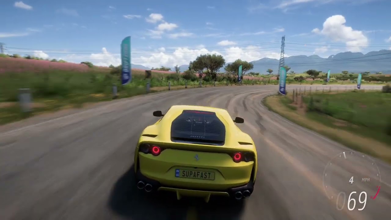 PURE DRIVING AND SOUNDS!! Ferarri 812 superfast 