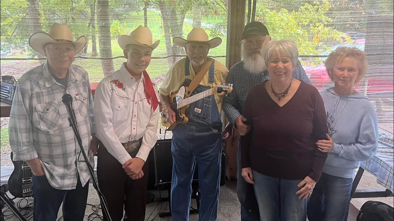 I got invited to the Billy Grammer family fish fry reunion