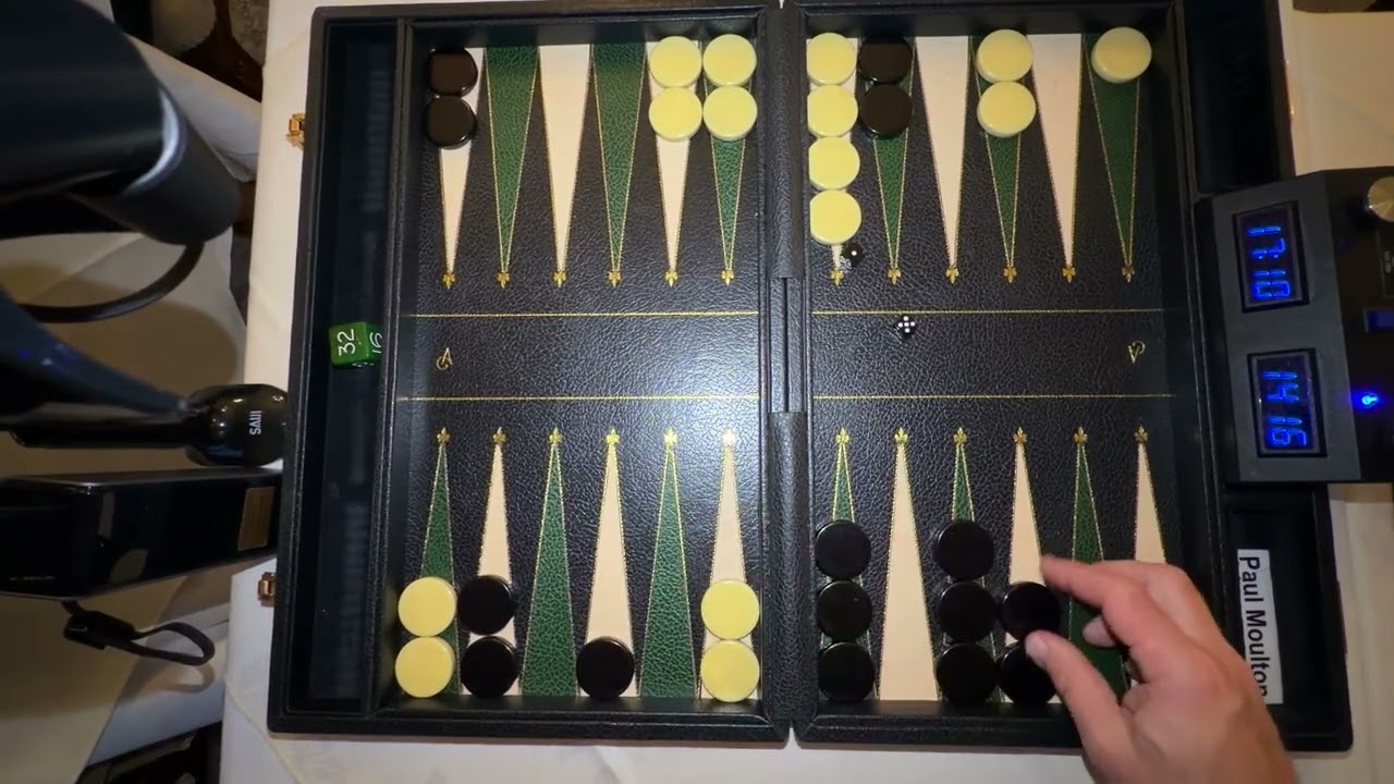 R5 Paul Moulton (Black) vs Zigi Fibert