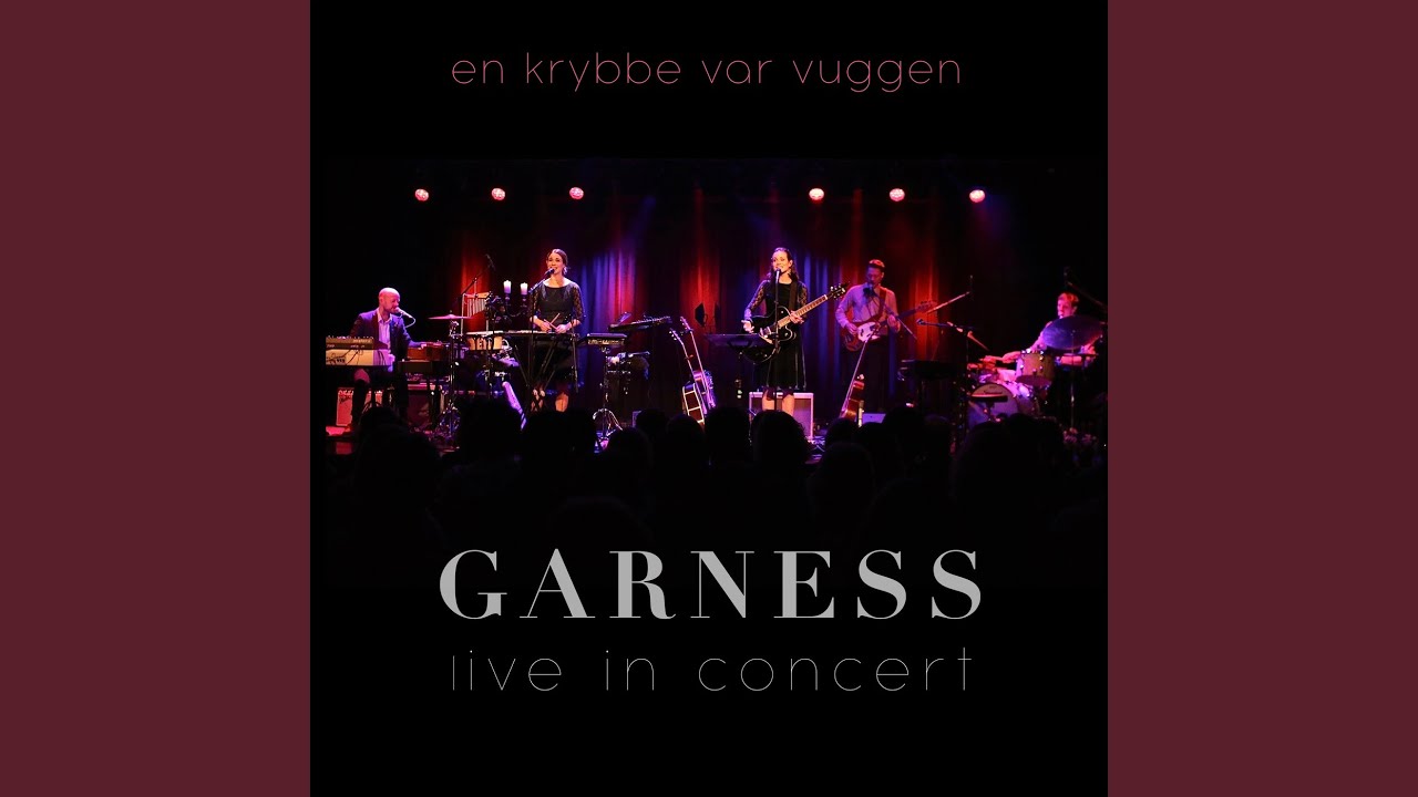 En krybbe var vuggen (Live)