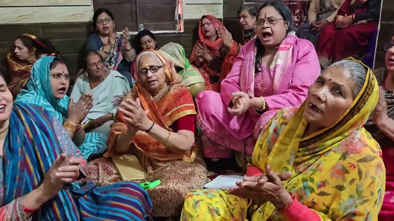 झूम उठोगे कृष्ण का यह भजन सुनकर सखी ऐसा चश्मा लगाई दे मुझको  कान्हा ही कान्हा दिखाई दे