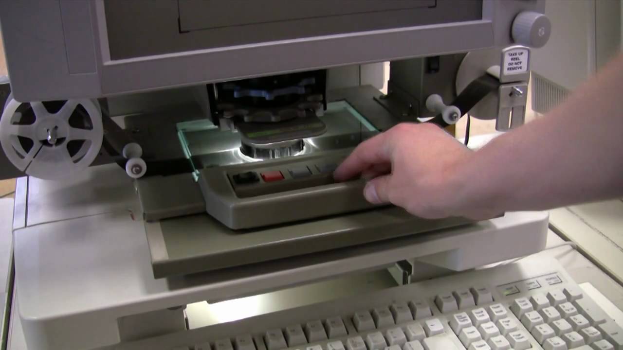 KU Libraries - Minolta Microform Reader