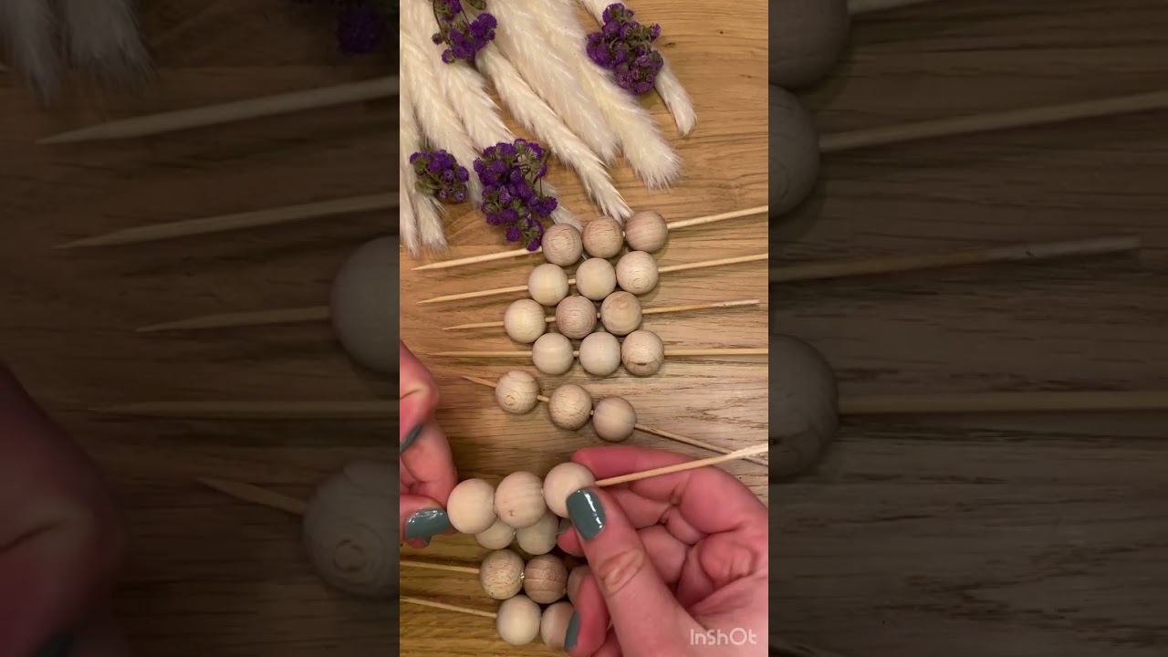 DIY dried flower vase #diy #vase #flowers #beads