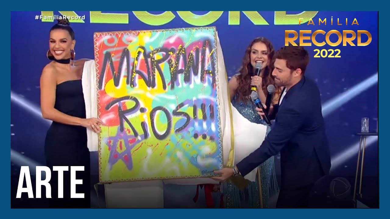 Paloma Bernardi rasga elogios a Mariana Rios antes de dar presente