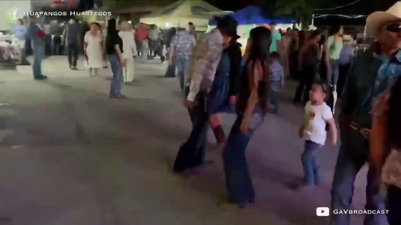 Un rato de Huapangos Huastecos! .   .   .   Tx29